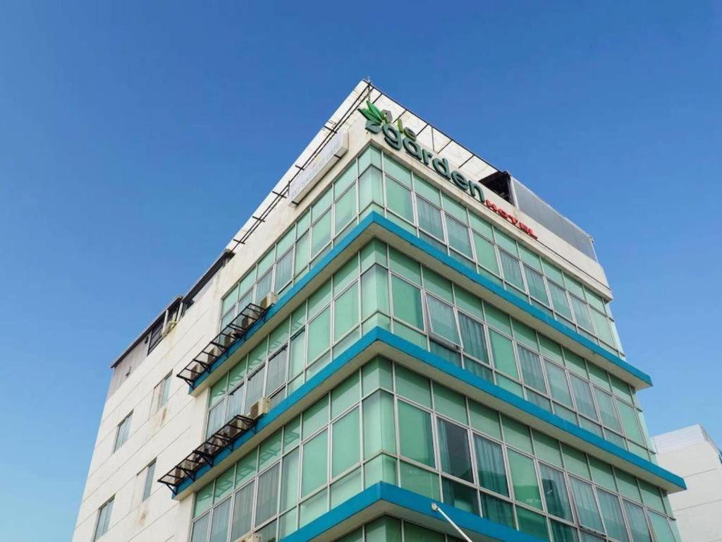 Le Garden Hotel Kota Kemuning Shah Alam Exterior foto